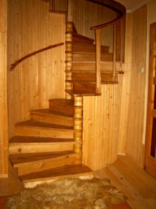 Дом 1 ЛЕСТНИЦА8